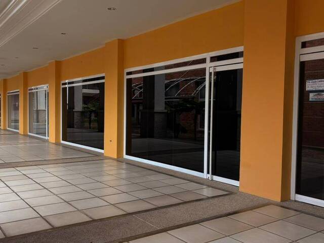 #6 - Oficina para Venta en El Tigre - B