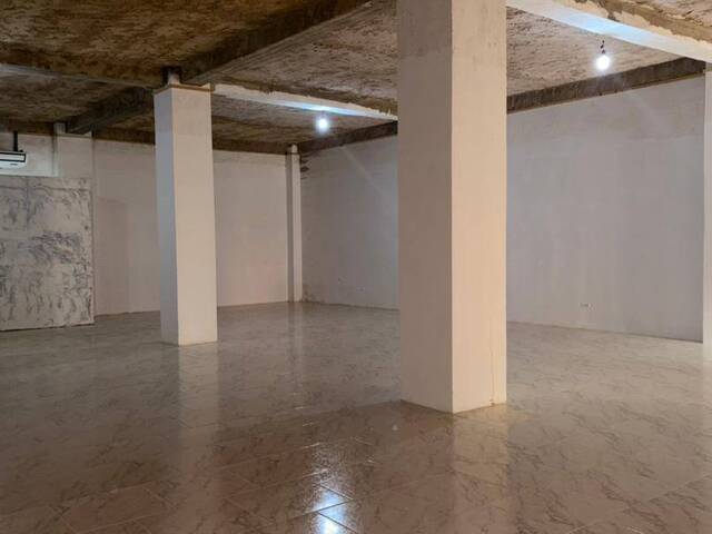 #6 - Oficina para Venta en El Tigre - B