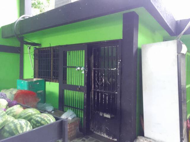 #32 - Oficina para Venta en El Tigre - B