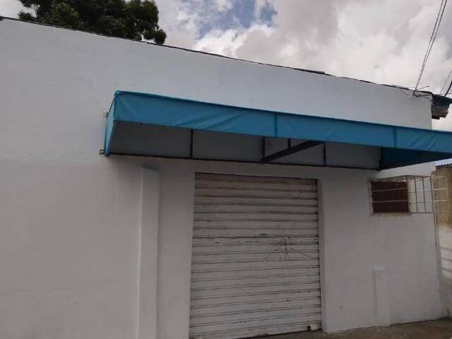 #44 - Oficina para Venta en El Tigre - B